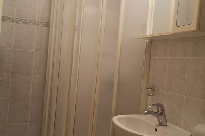 Room 19 of 24