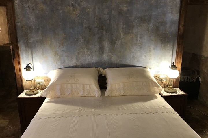 Room 26 of 112