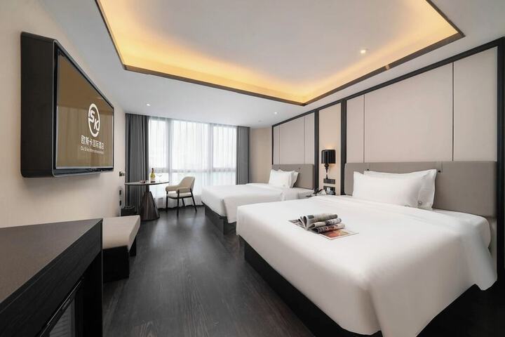 Room 18 of 45