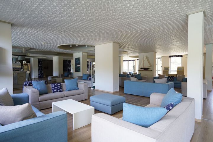Hotel Interior 2 of 16