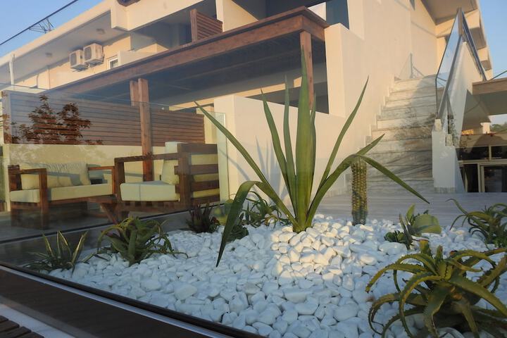 Hotel 60 of 70