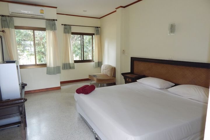 Room 15 of 51