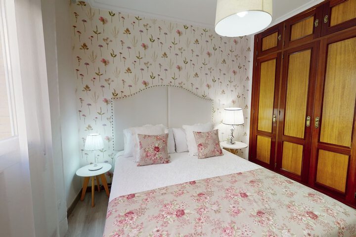 Room 34 of 135