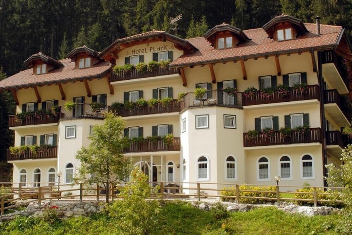 Hotel 35 of 45