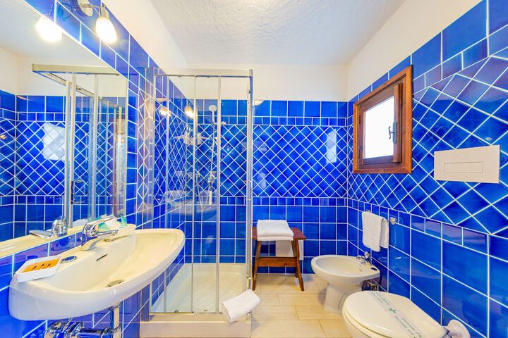 Clean Restrooms