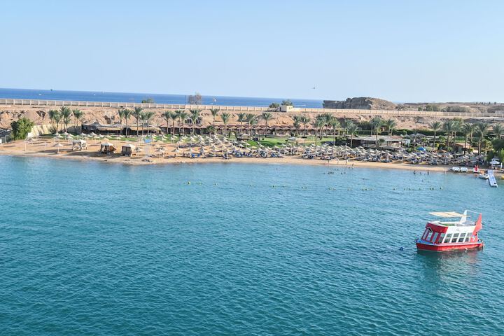 Beach 38 of 47
