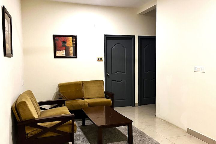 Room 61 of 66