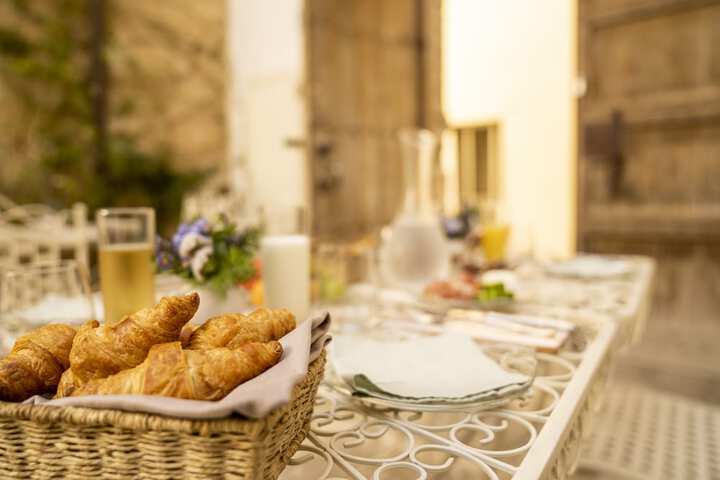 Dining 93 of 137