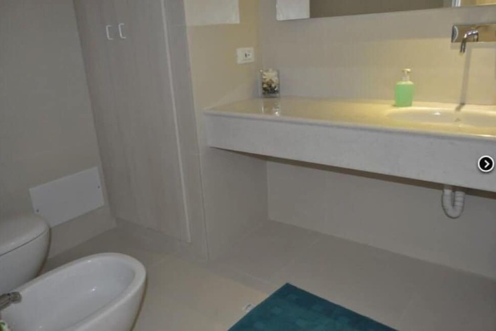Room 7 of 7