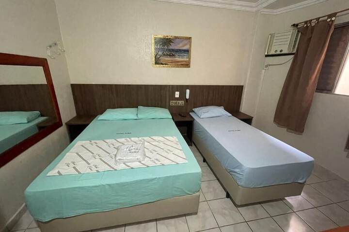 Room 9 of 22