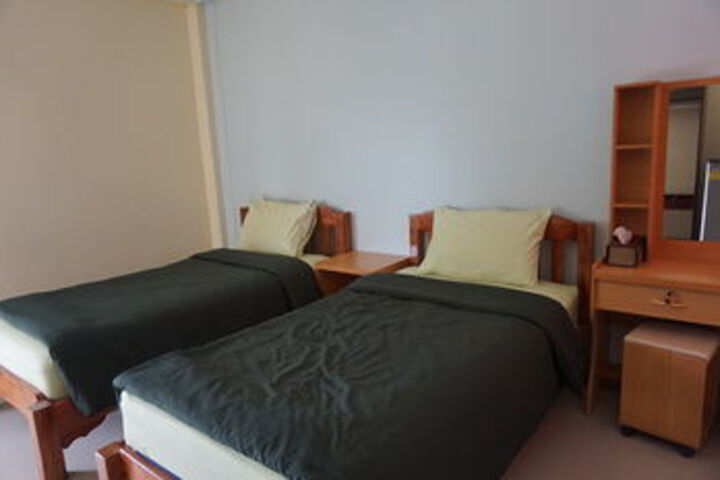 Room 7 of 26
