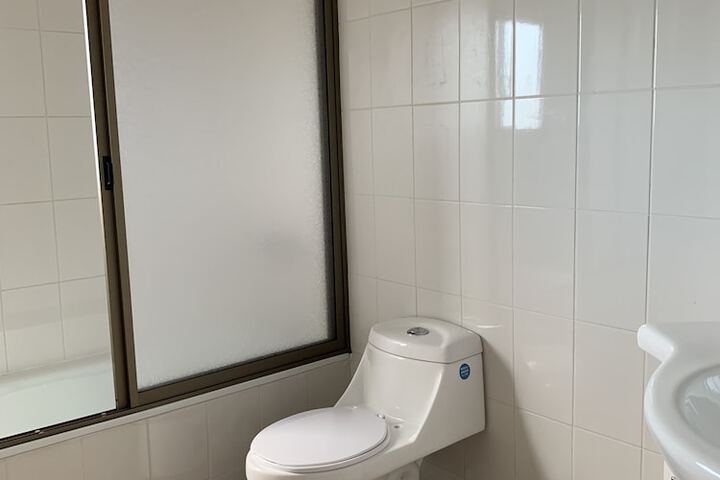 Room 89 of 157