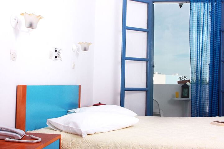 Room 9 of 45