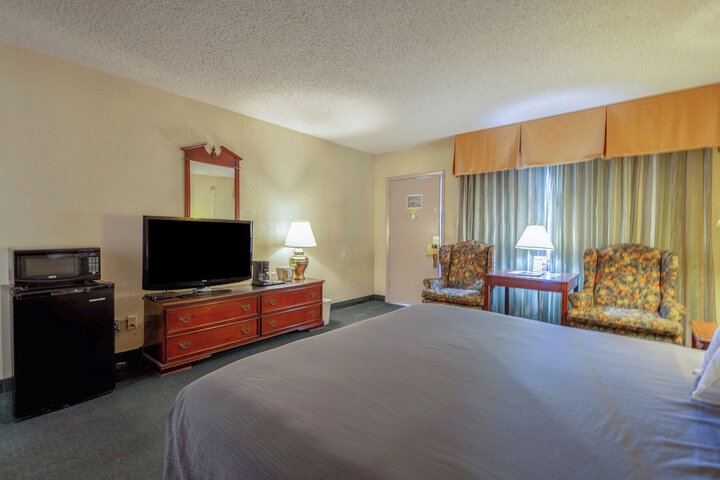 Room 22 of 68