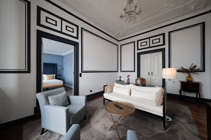 Room 58 of 245
