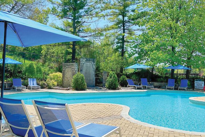 Pool 22 of 70