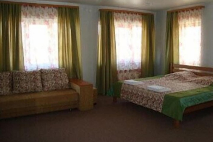 Room 10 of 31