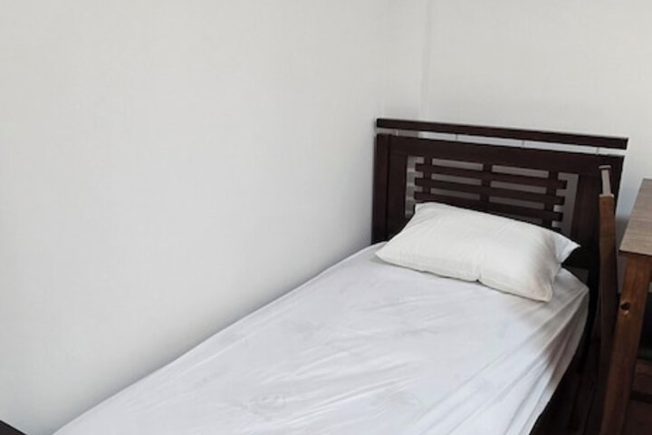Room 5 of 29