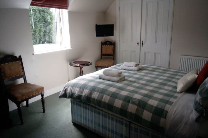 Room 16 of 47