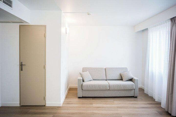 Room 58 of 127