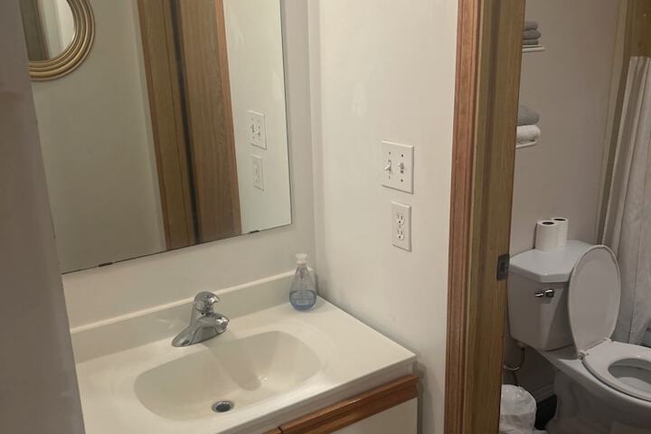 Room 35 of 44