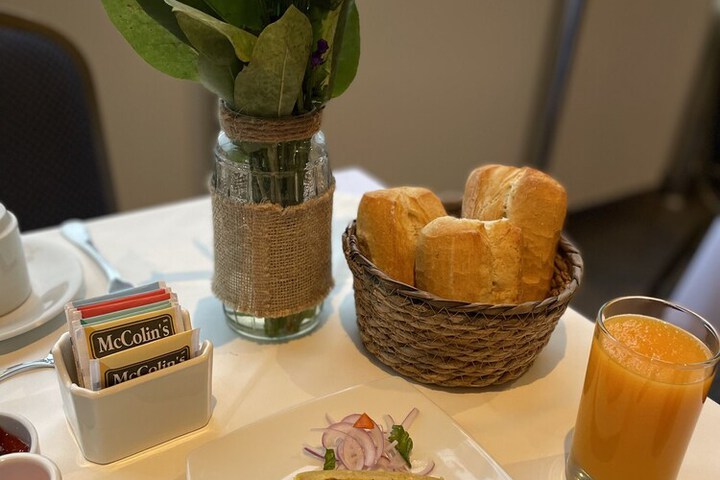Breakfast/Coffee Service 59 of 63