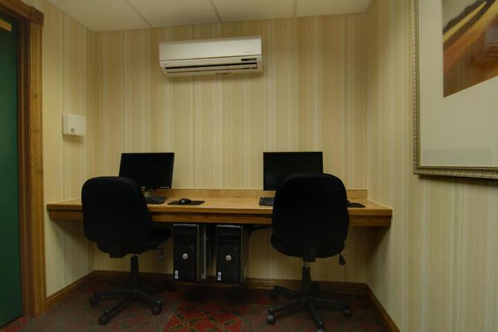 Photo 42