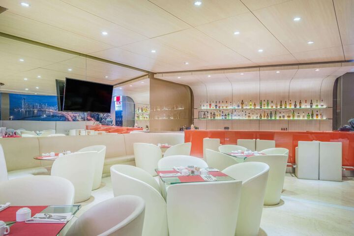 Dining Photos