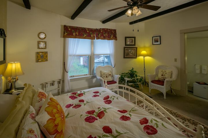 Room 20 of 95
