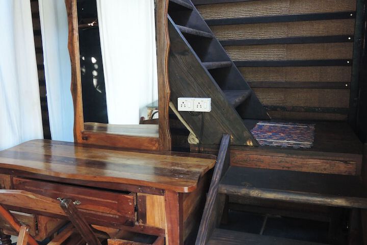 Room 20 of 26