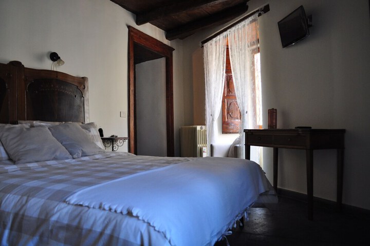 Room 14 of 62