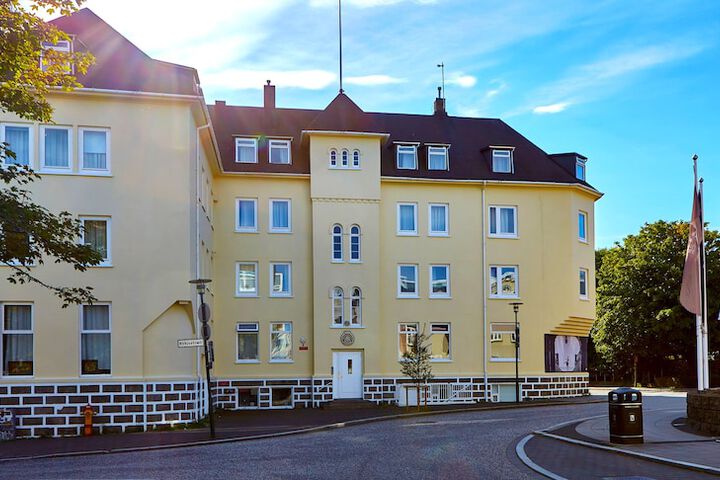 Hotel 94 of 97