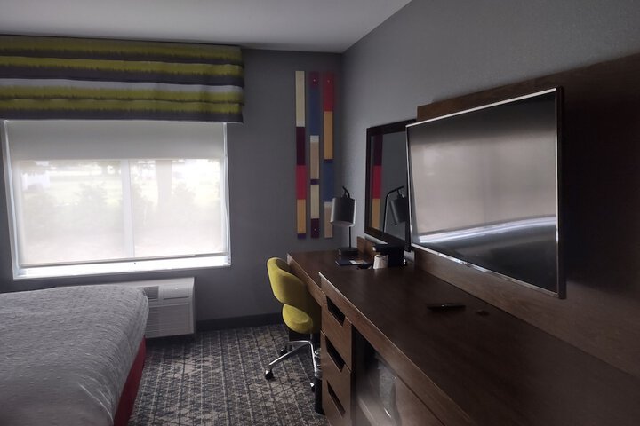 2 Queen Beds Hearing Accessible (5 of 6)