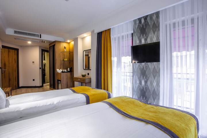 Room 29 of 44