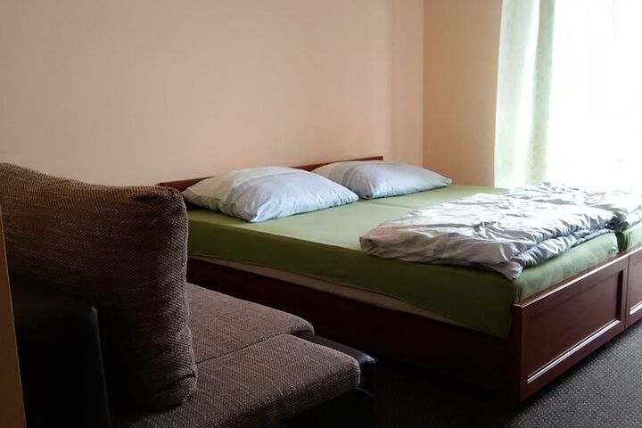 Room 5 of 52