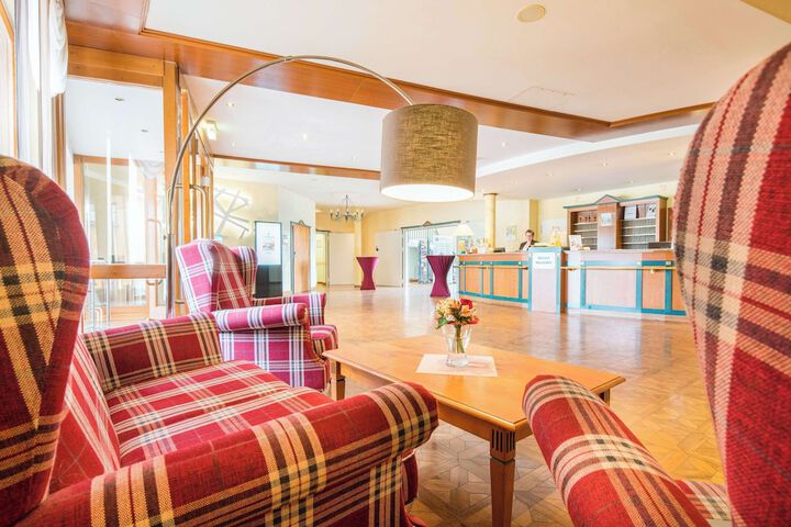 Hotel Lobby