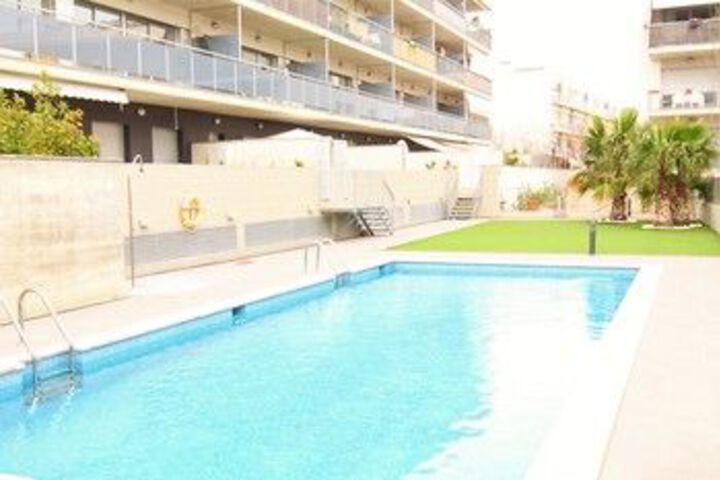 Pool 150 of 176