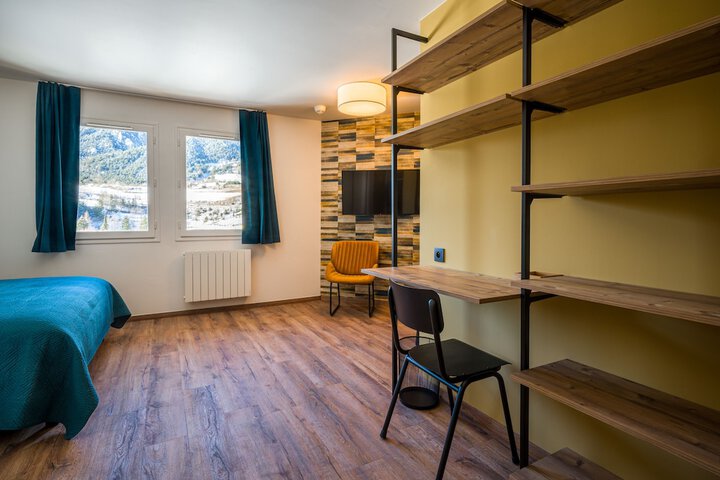 Room 17 of 72