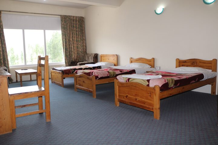 Room 17 of 29