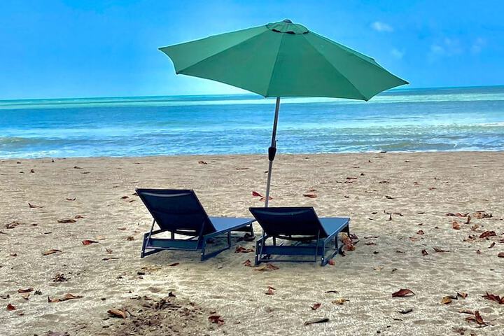 Beach 33 of 36