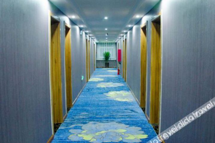Hotel Interior 17 of 31
