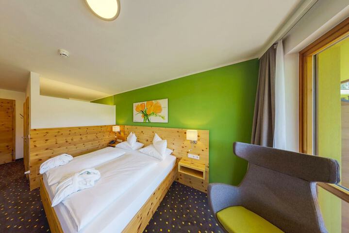 Room 7 of 52