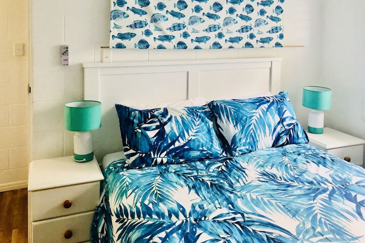 Room 12 of 68