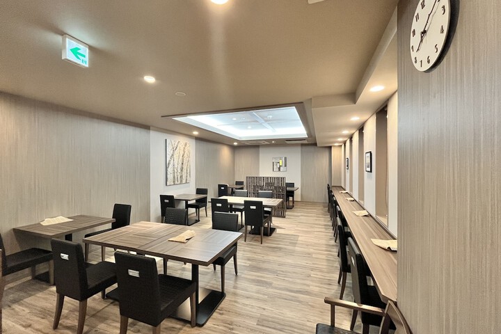 Dining Photos