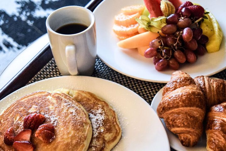 Breakfast/Coffee Service 28 of 51