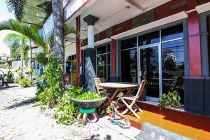 Hotel 54 of 77