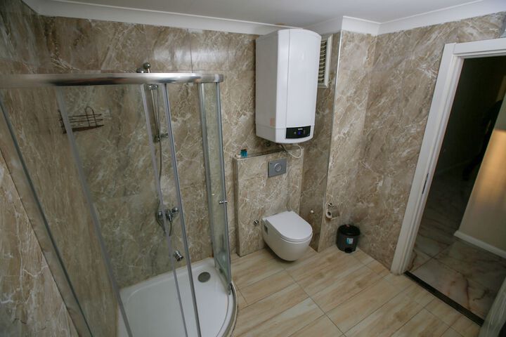 Room 26 of 29