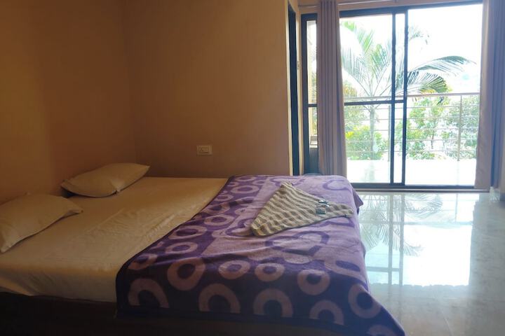 Room 6 of 23