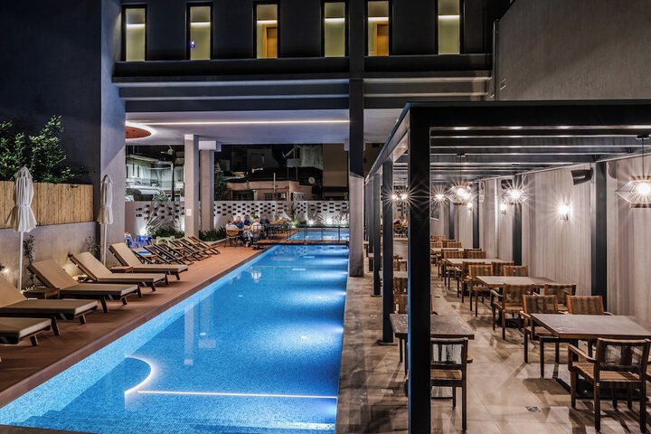 Pool 57 of 82