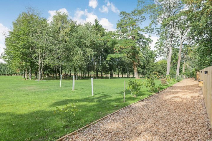 Property Grounds 12 of 28